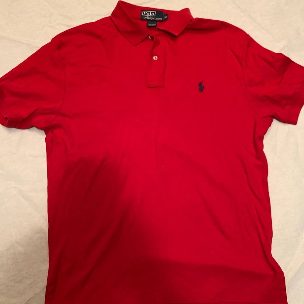 Red Ralph gold shirt M